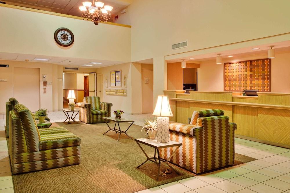 Hotel La Quinta By Wyndham Ft Lauderdale Cypress Creek