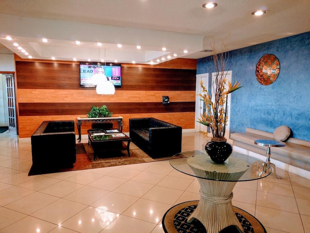 Hotel Red Carpet Airport/cruiseport Fort Lauderdale