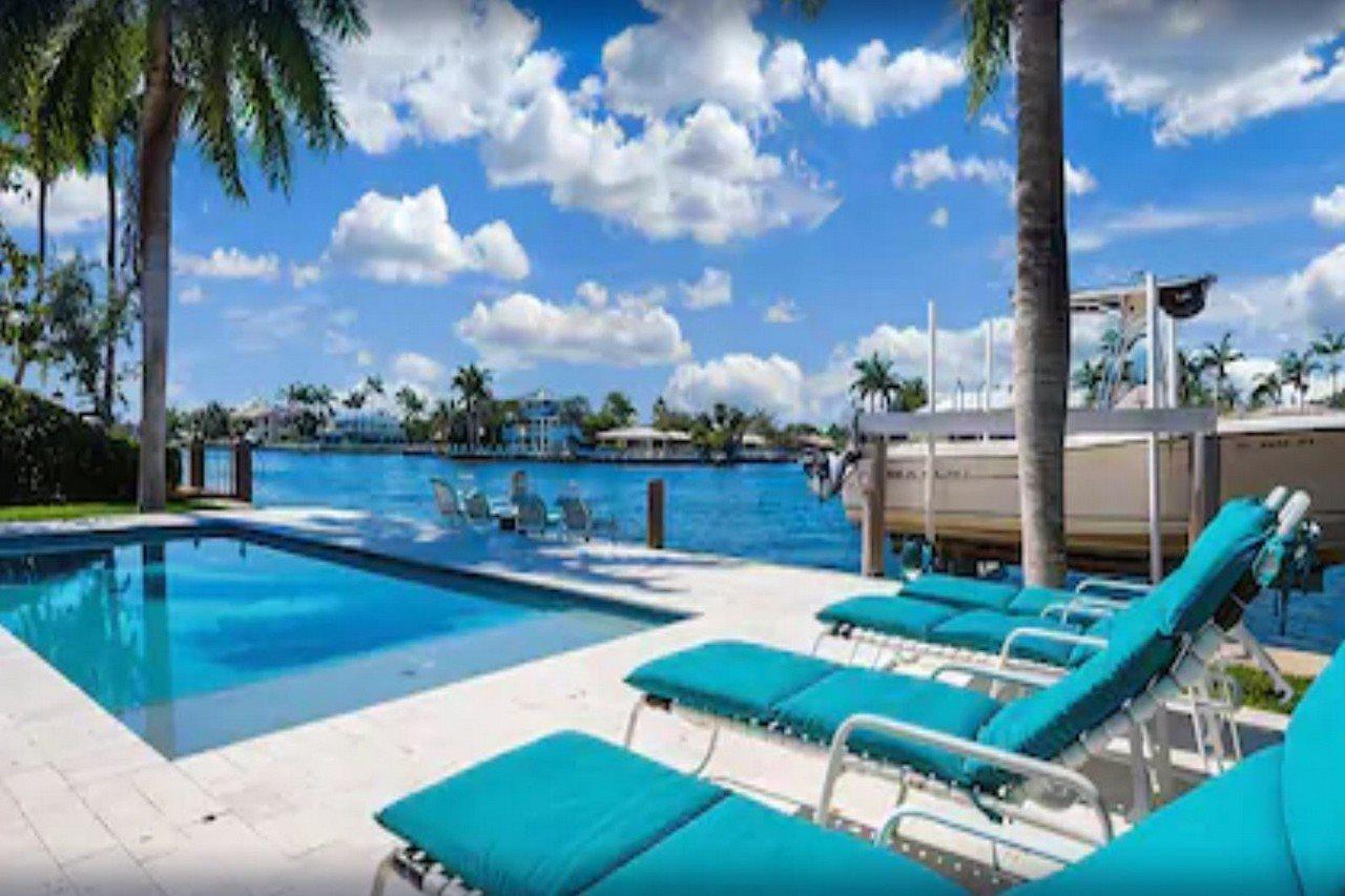 Salty Intercoastal Private Apartment *
