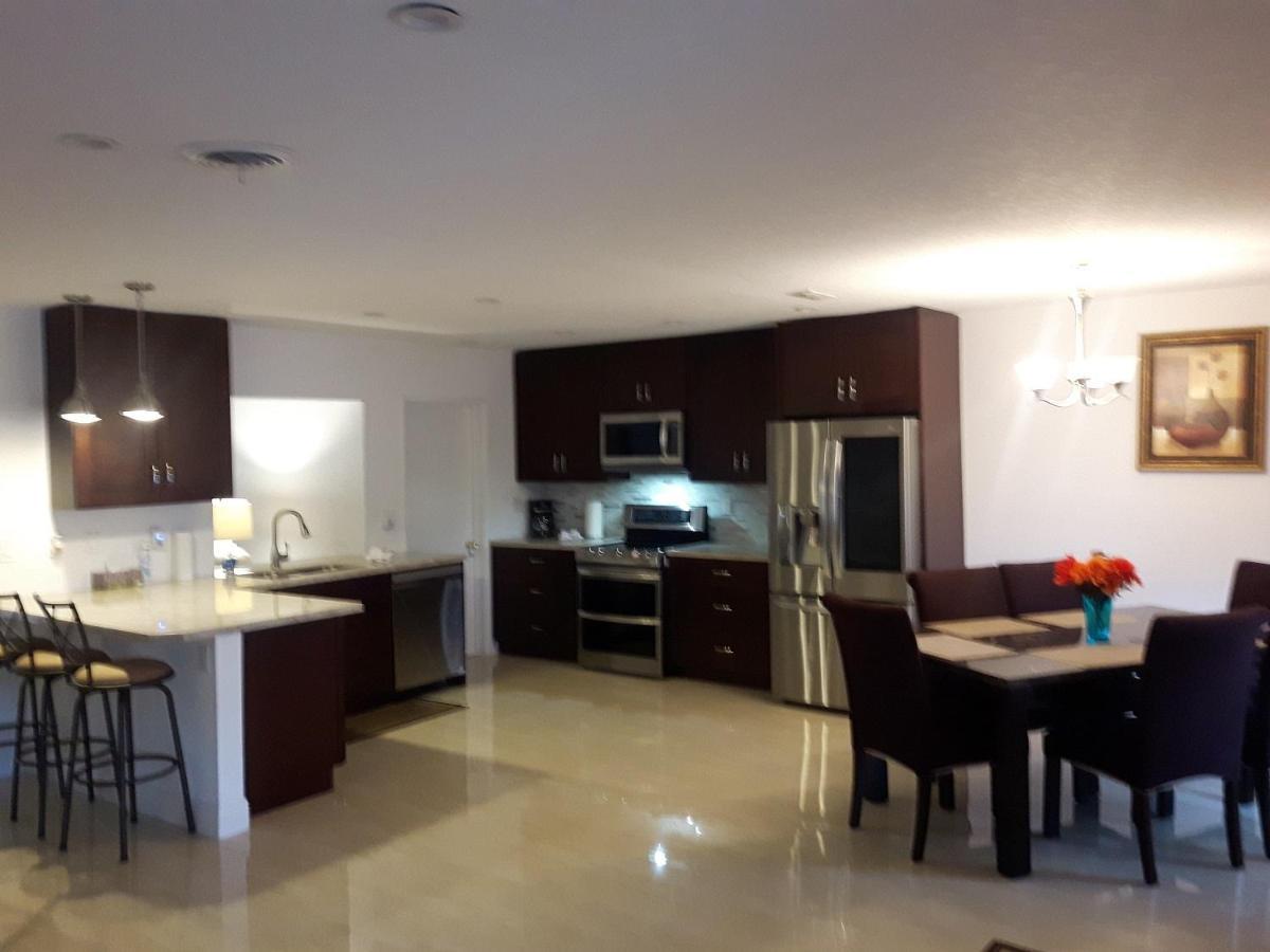2700 Palms Lauderdale Fort Lauderdale