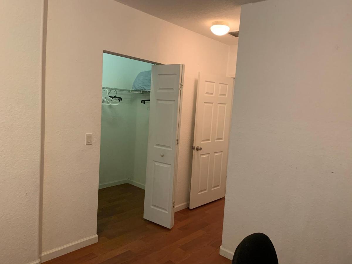 Bedroom In Lauderdale Lakes Townhome * Fort Lauderdale