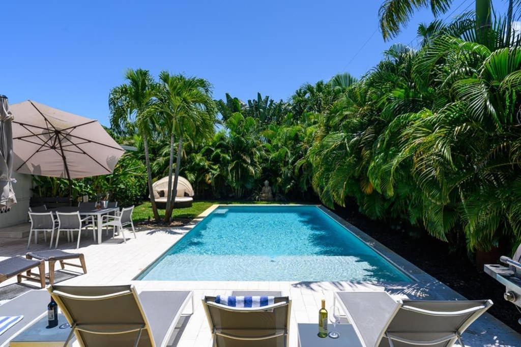 Holiday home Paradise 3 Bedroom With Heated Pool Close To *