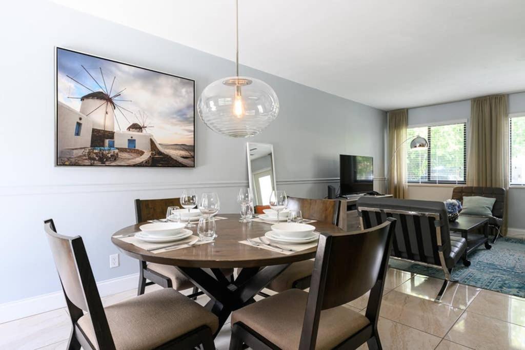 Paradise 3 Bedroom With Heated Pool Close To Fort Lauderdale