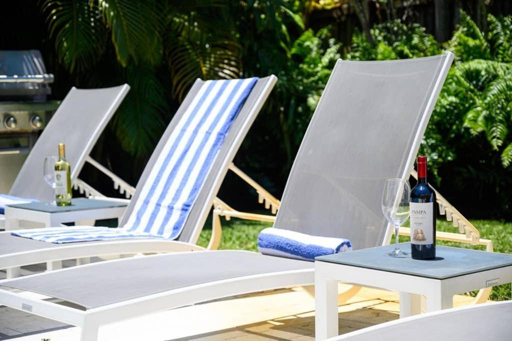 Paradise 3 Bedroom With Heated Pool Close To Holiday home Fort Lauderdale