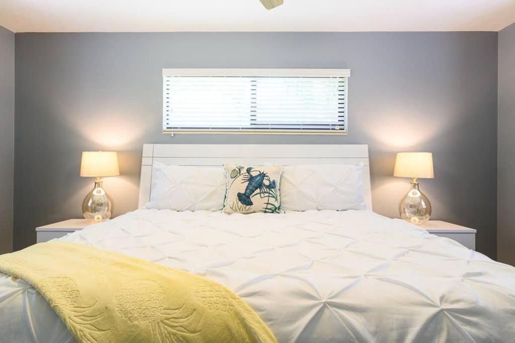 Paradise 3 Bedroom With Heated Pool Close To Holiday home *