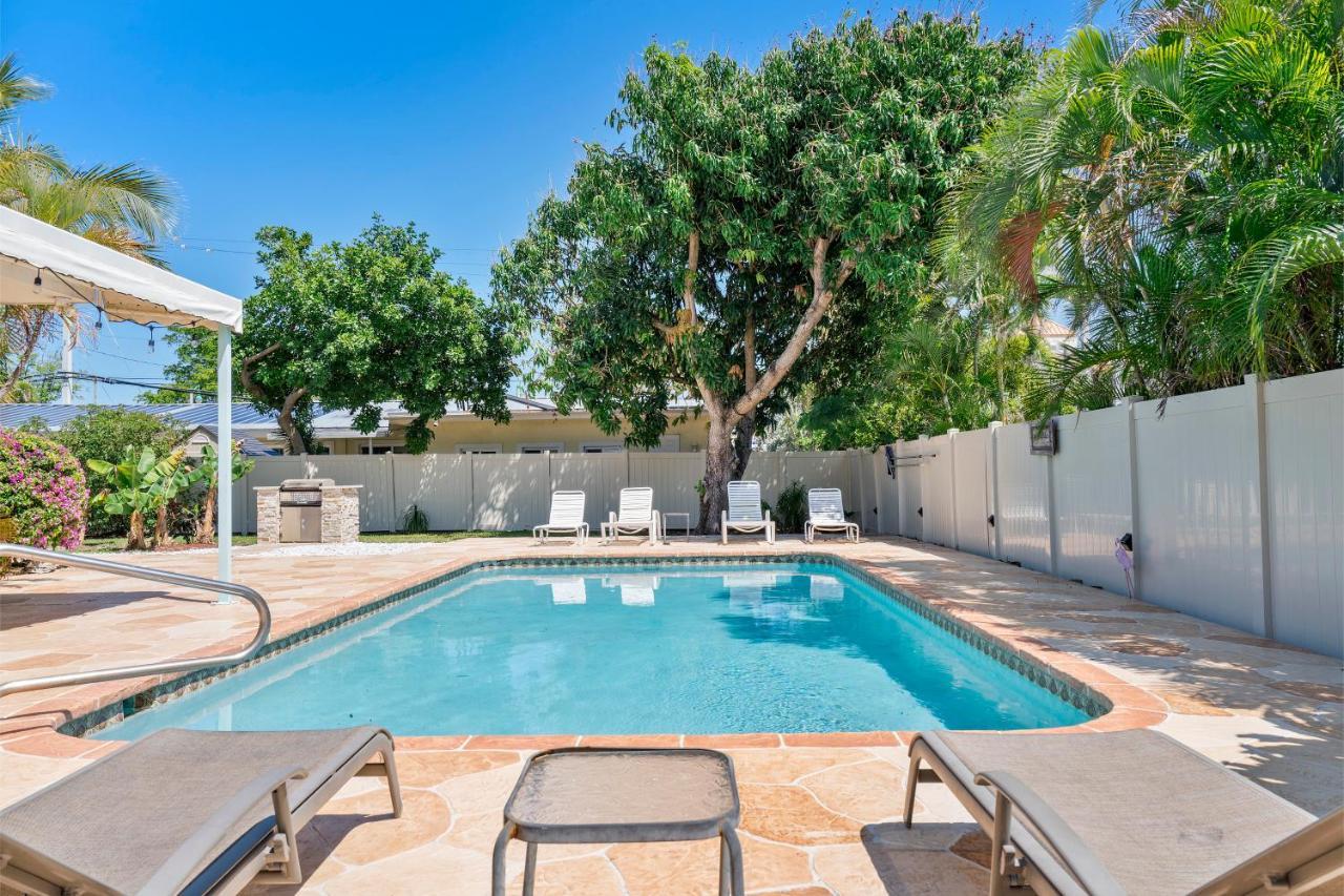 Apartment Edens Reef, Three Configurations To Choose From, Lauderdale By The Sea, Fl *