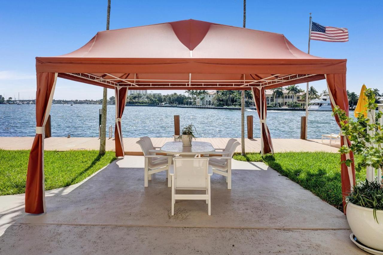 Lauderdale Yacht And Club 209 Fort Lauderdale