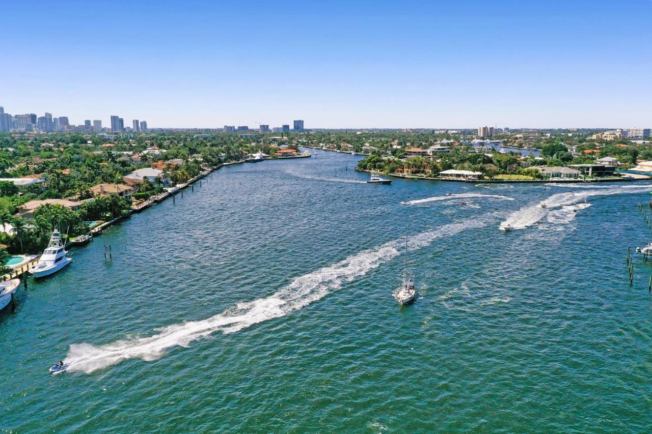 Lauderdale Yacht And Club 416 *