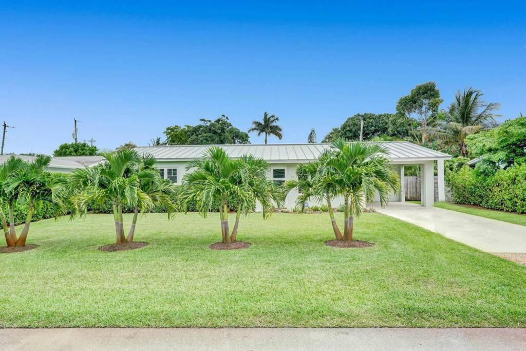 Tipsy Tiki Paradise - A Fl Tropical Heated Pool Retreat Holiday home Fort Lauderdale