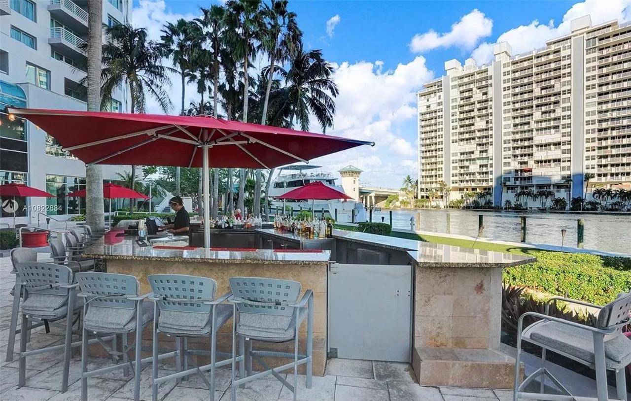 Aparthotel Luxury Ocean View Intracoastal In Ft Lauderdale Beach - Sleeps 6 Fort Lauderdale