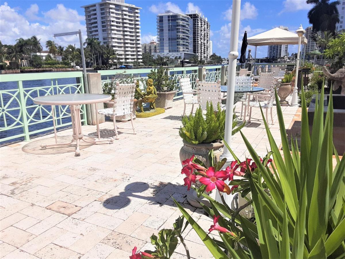 Hotel Manhattan Tower Fort Lauderdale