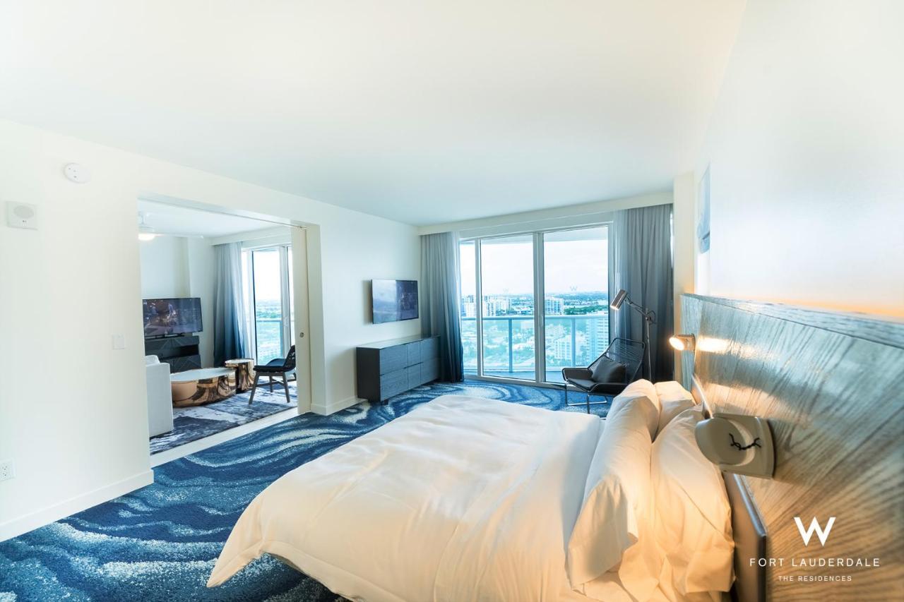 Aparthotel W Residences Luxury Across From Beach