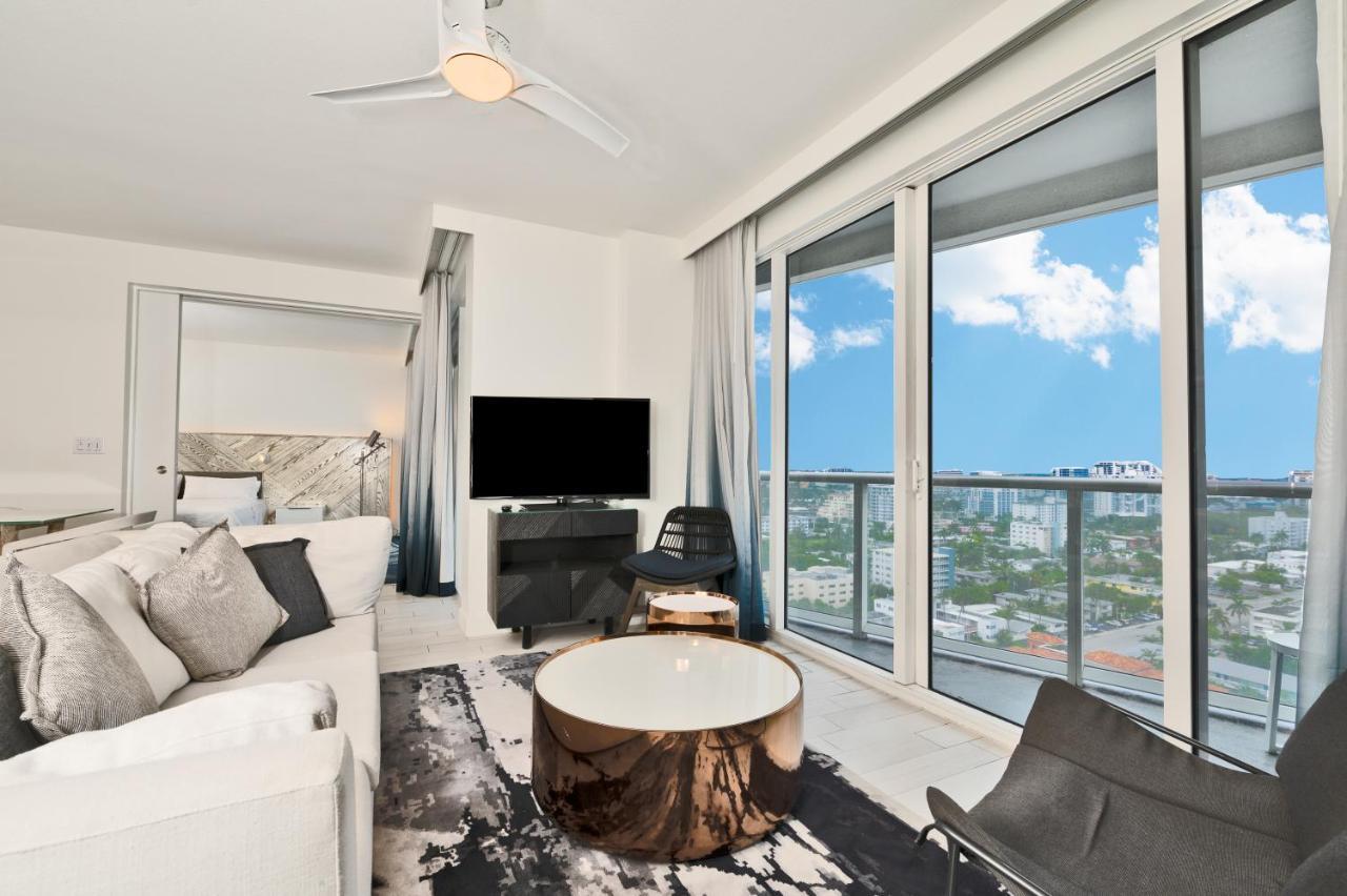 W Residences Luxury Across From Beach Aparthotel *