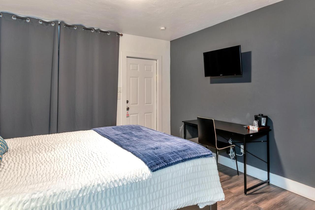 Oasis Fort Lauderdale