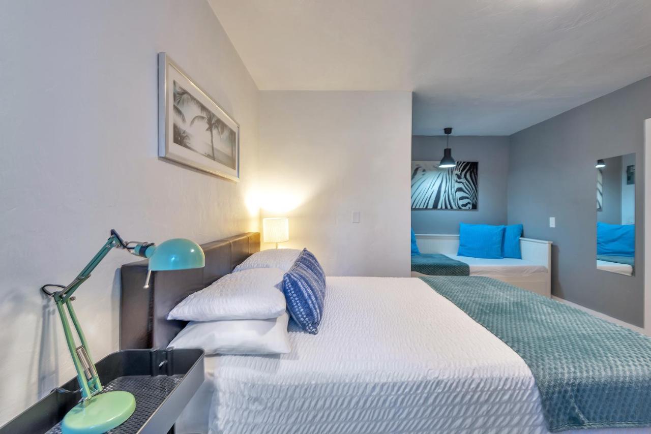 Oasis Motel