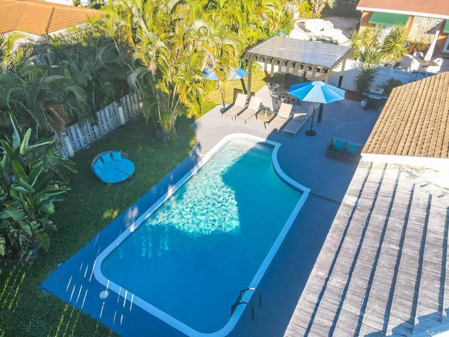 Charming House 3br House W Heated Pool 15 Mins To Beaches *