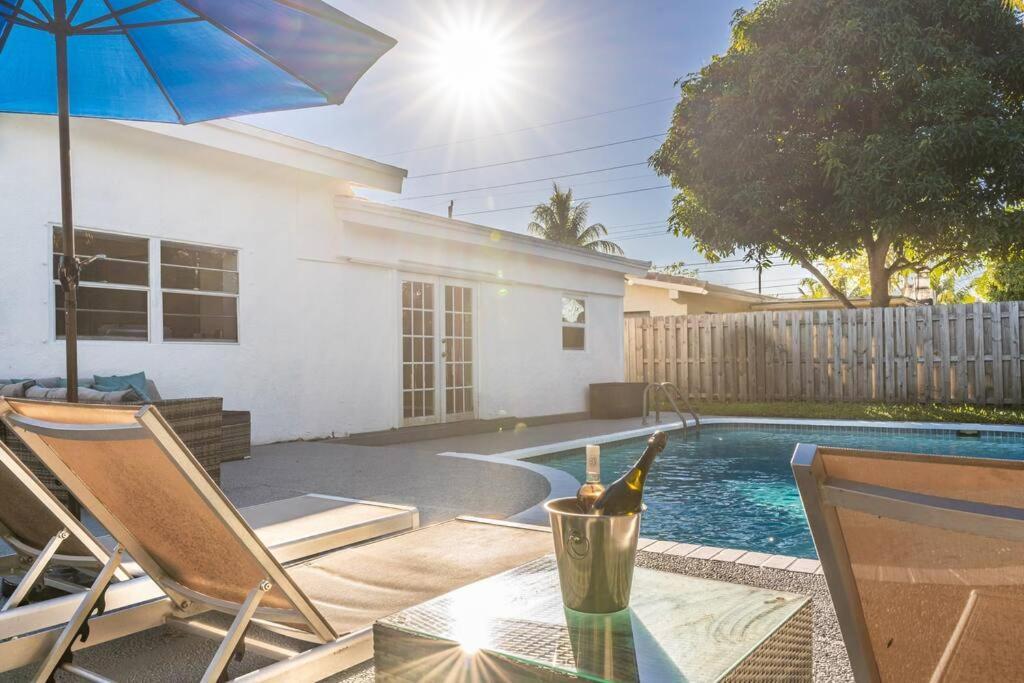 Holiday home Charming House 3br House W Heated Pool 15 Mins To Beaches