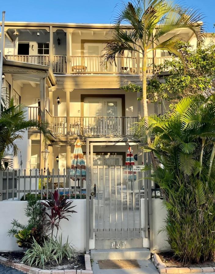 Little Paris By The Ocean Self Check In Hotel Fort Lauderdale