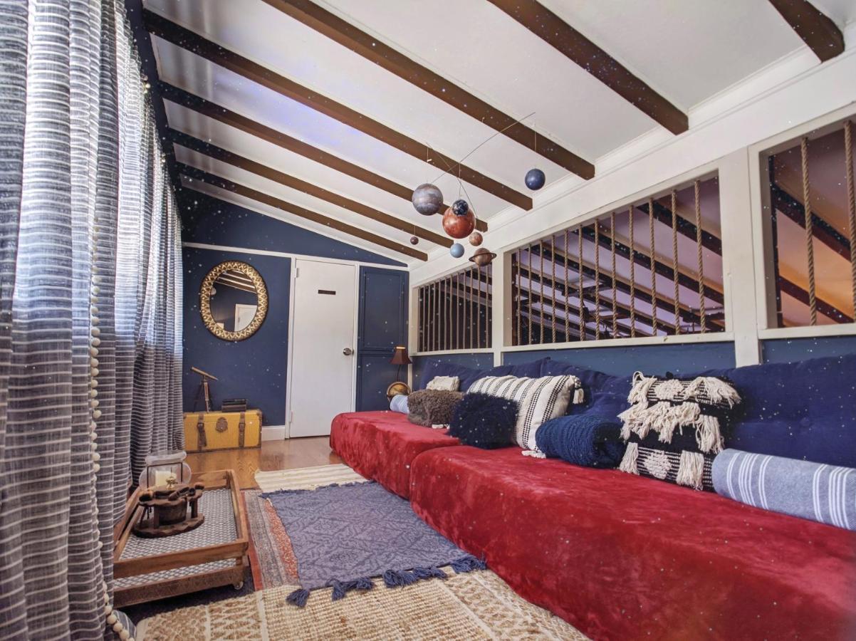 Holiday home The Captain's Quarters *