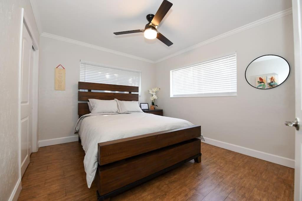 4br Home, Hot Tub, Near & Wilton Manors *