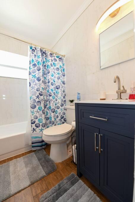 4br Home, Hot Tub, Near & Wilton Manors Holiday home Fort Lauderdale