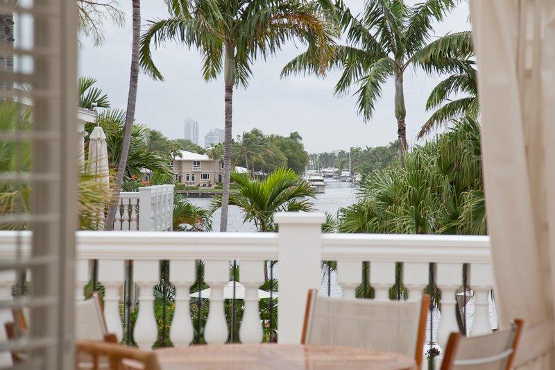 Hotel The Pillars & Club 4*