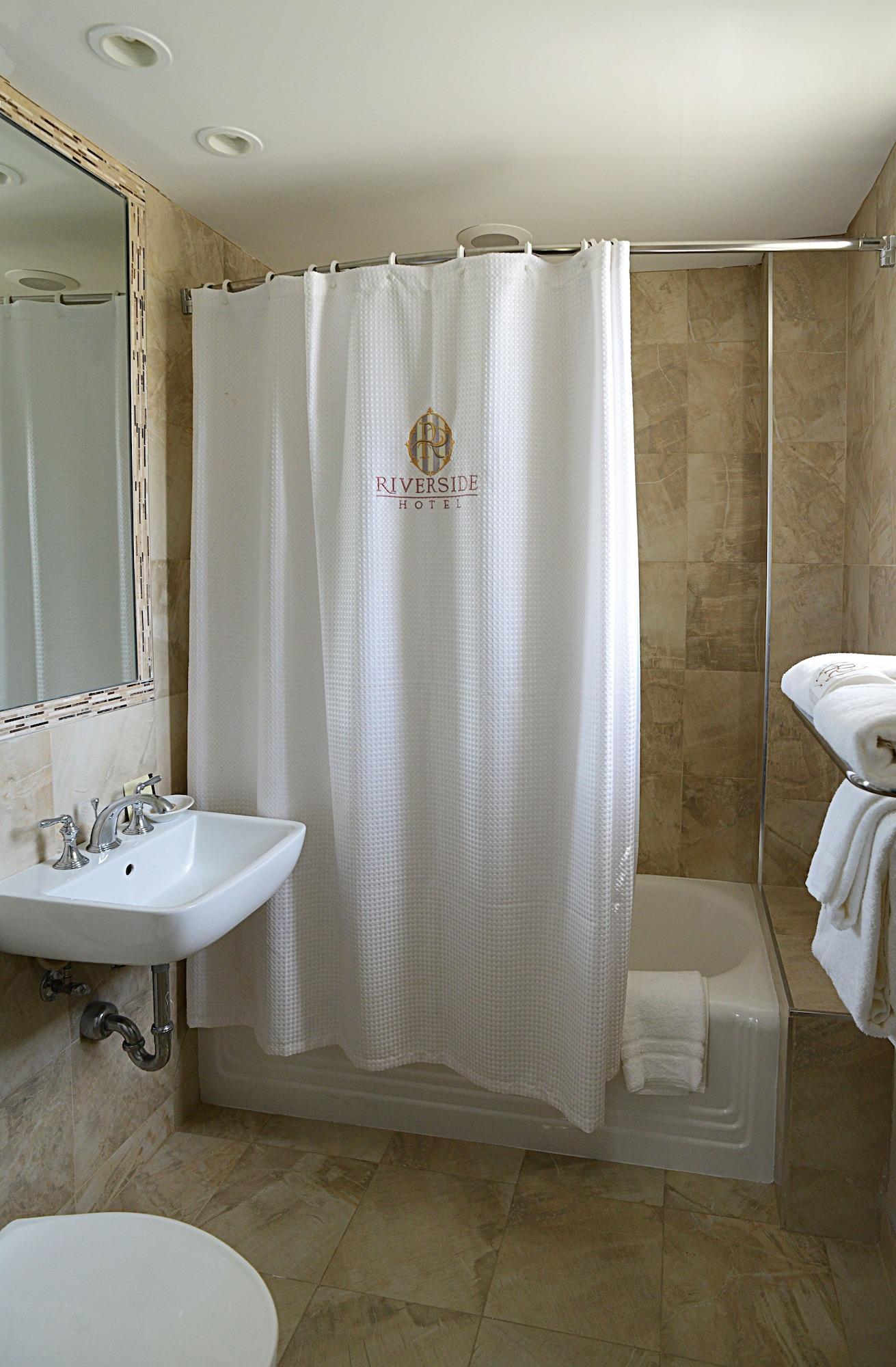 Hotel Riverside 4*