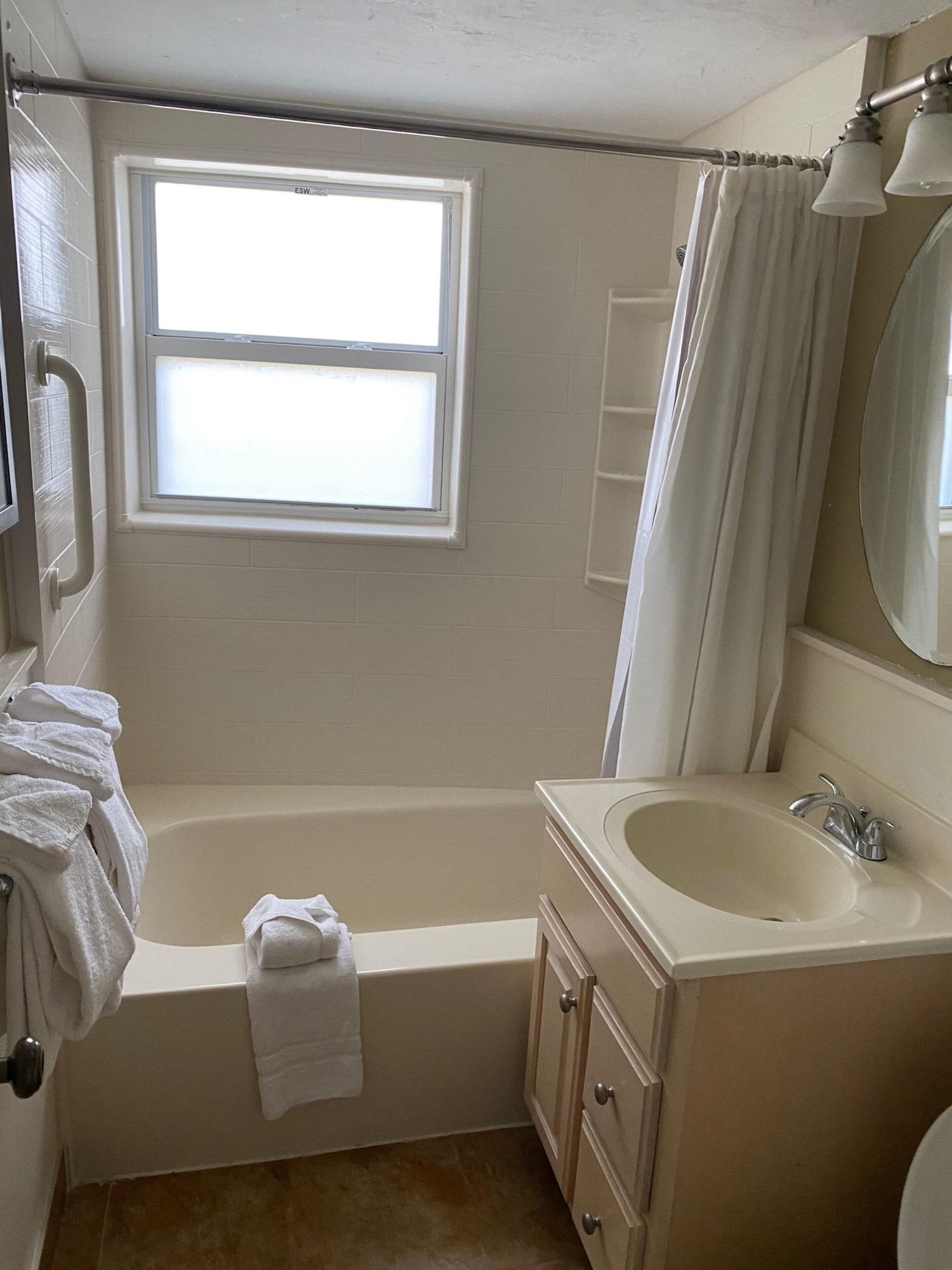Silver Seas Resort