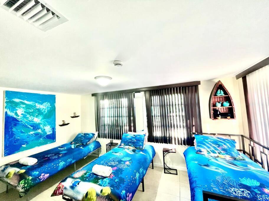 Jungle To 4 R 3 Bedroom Family And Pet Heated Pool N Airport N N Hard Rock