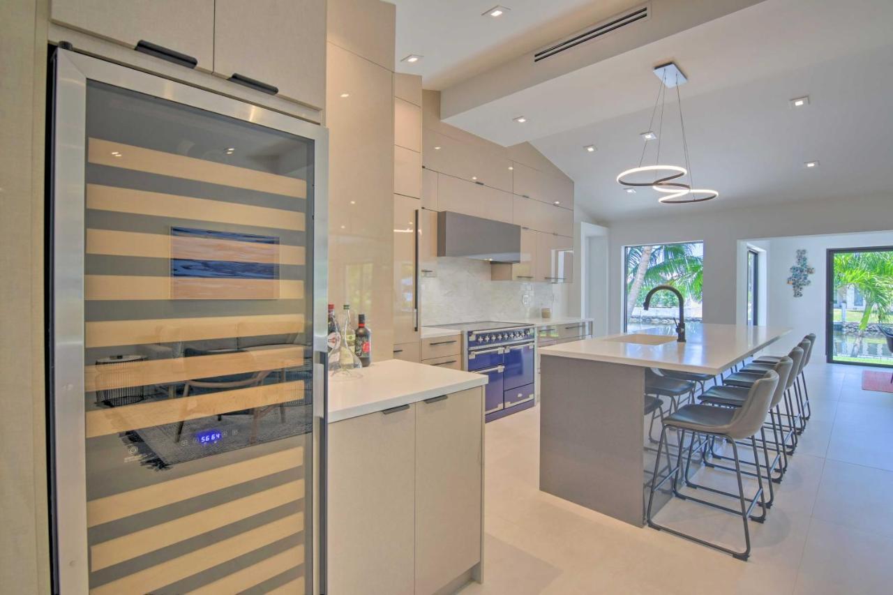 Luxe Wilton Manors With Private Boat Dock Holiday home *