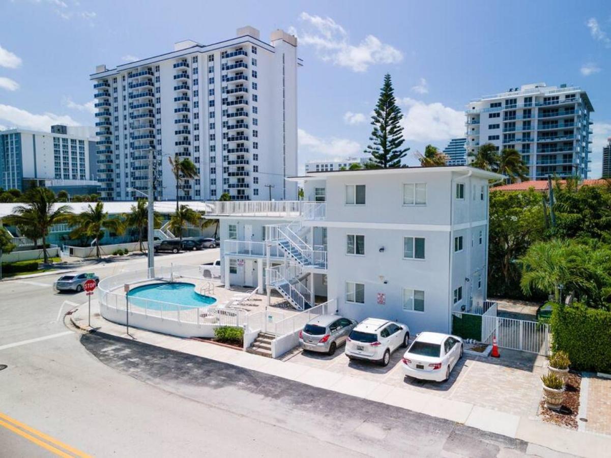 Bayshore Breeze 1 - Lauderdale *
