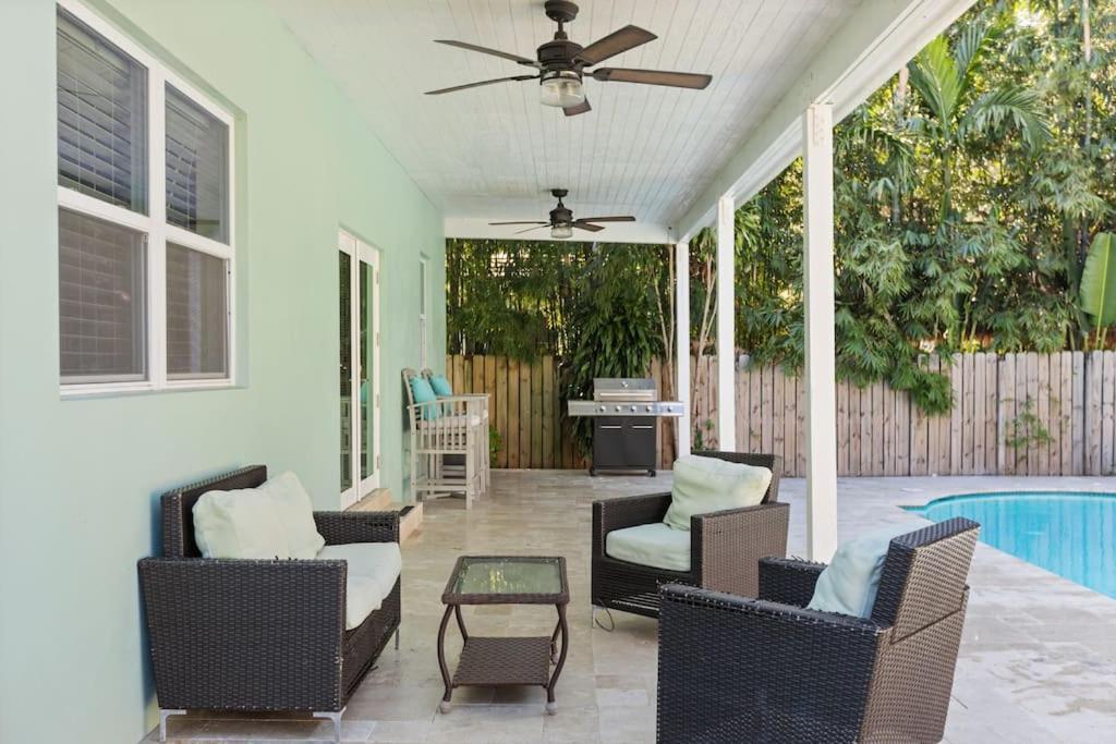 Olas With Heated Salt Water Pool Villa