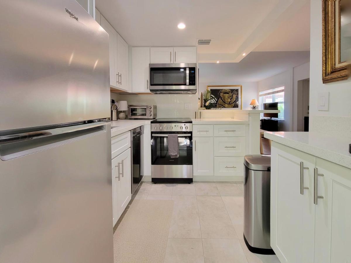 Lauderdale Yacht And Club 103 Holiday home Fort Lauderdale