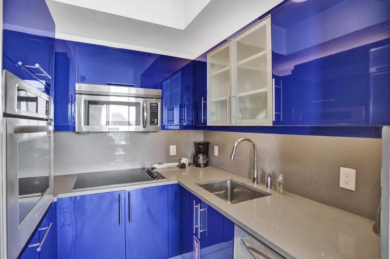 W Lauderdale Aparthotel