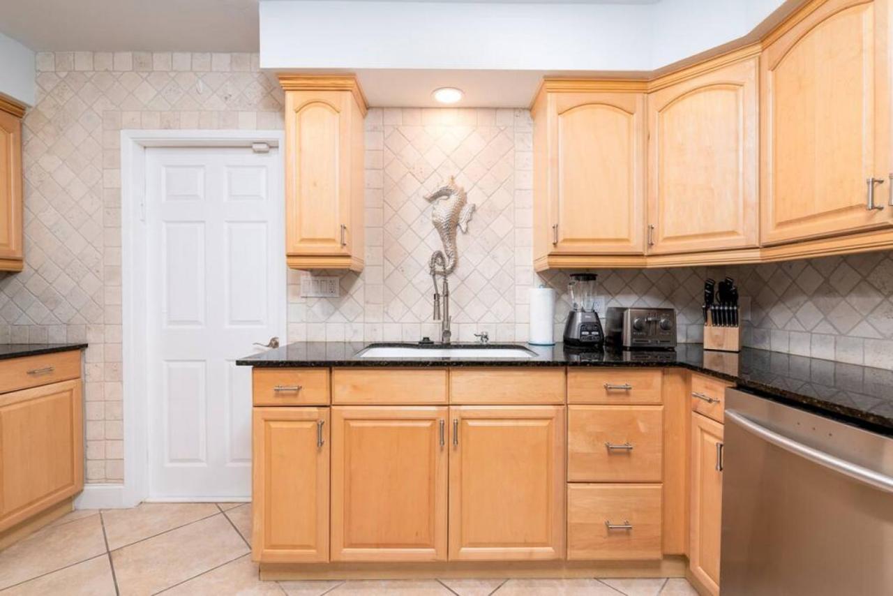 Holiday home Luxurious Lauderdale Pool *