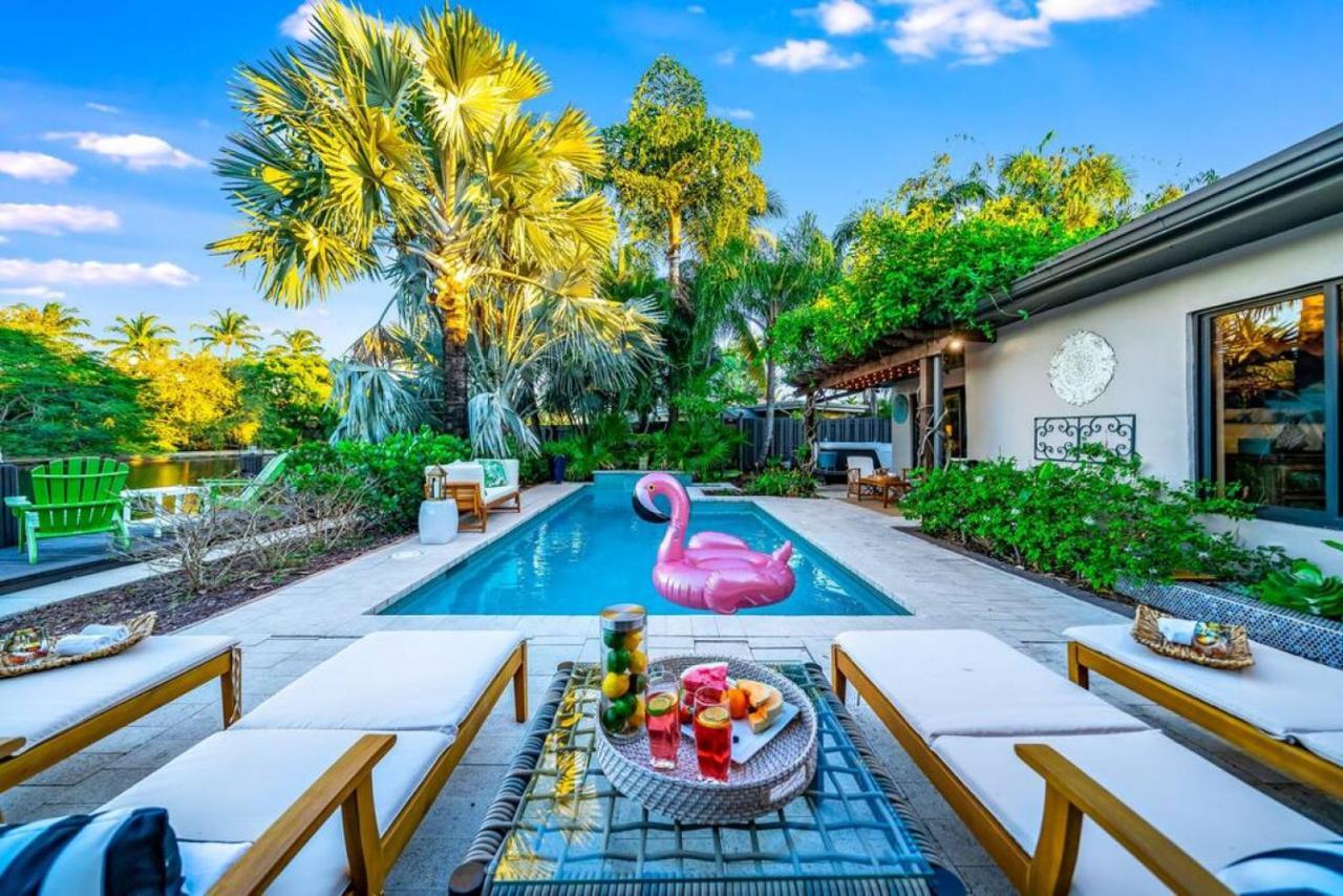 Pool And Waterfront Oasis Fort Lauderdale