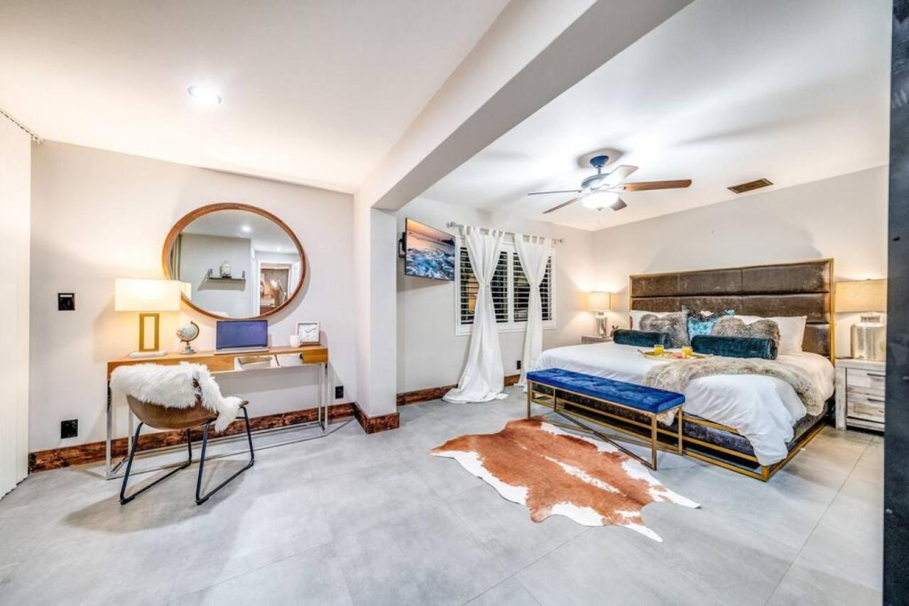 Pool And Waterfront Oasis Fort Lauderdale
