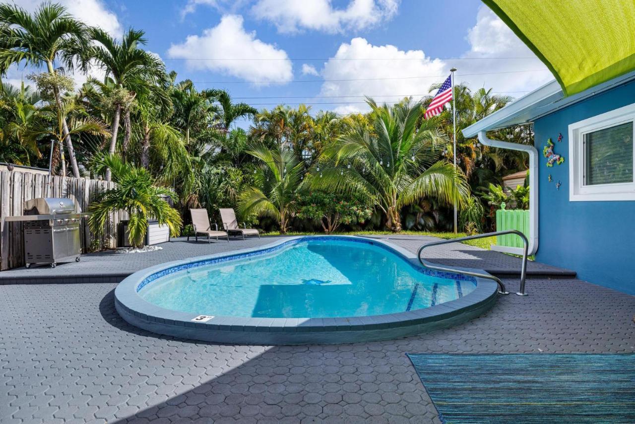 Trendy 3-bedroom With Saltwater Pool And Yard *
