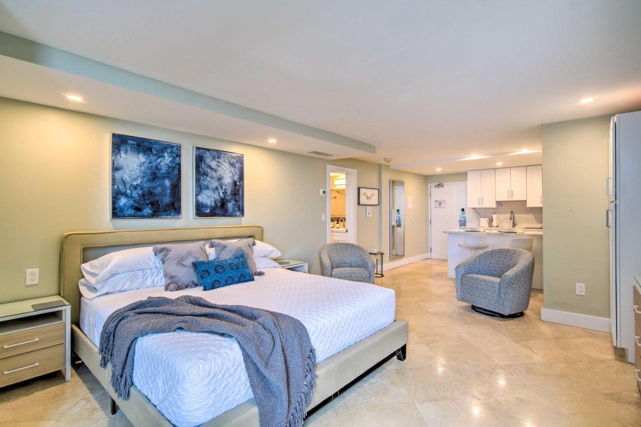 Oceanfront Luxury Renovated Getaway! Apartment Fort Lauderdale
