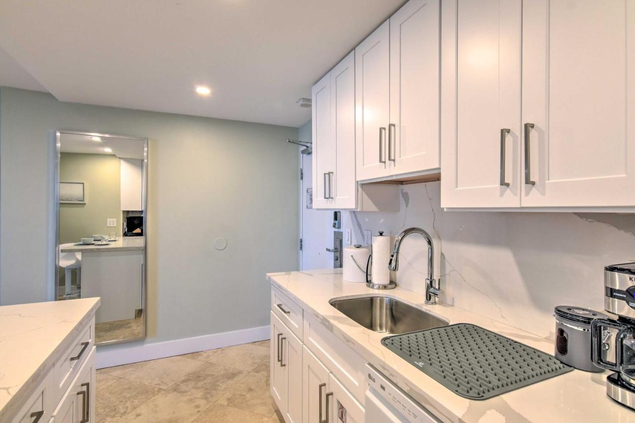 Oceanfront Luxury Renovated Getaway! Apartment *