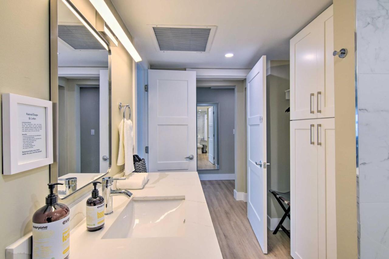 Apartment Oceanfront Luxury 2and2 With Amazing Views!