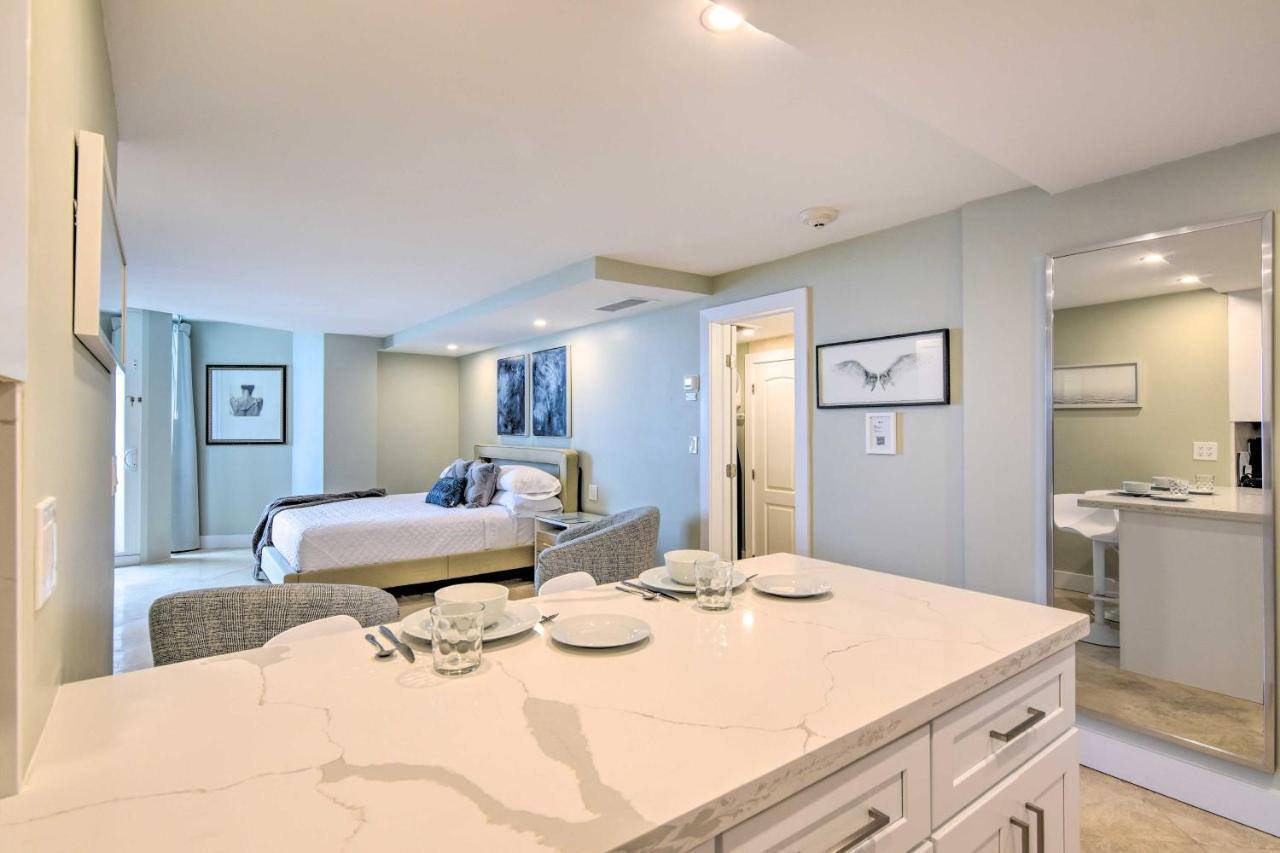 Oceanfront Luxury Renovated Getaway! * Fort Lauderdale