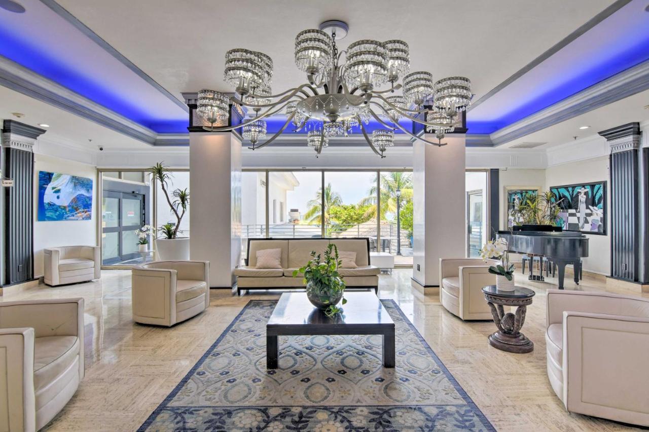 Apartment Oceanfront Luxury Renovated Getaway! Fort Lauderdale