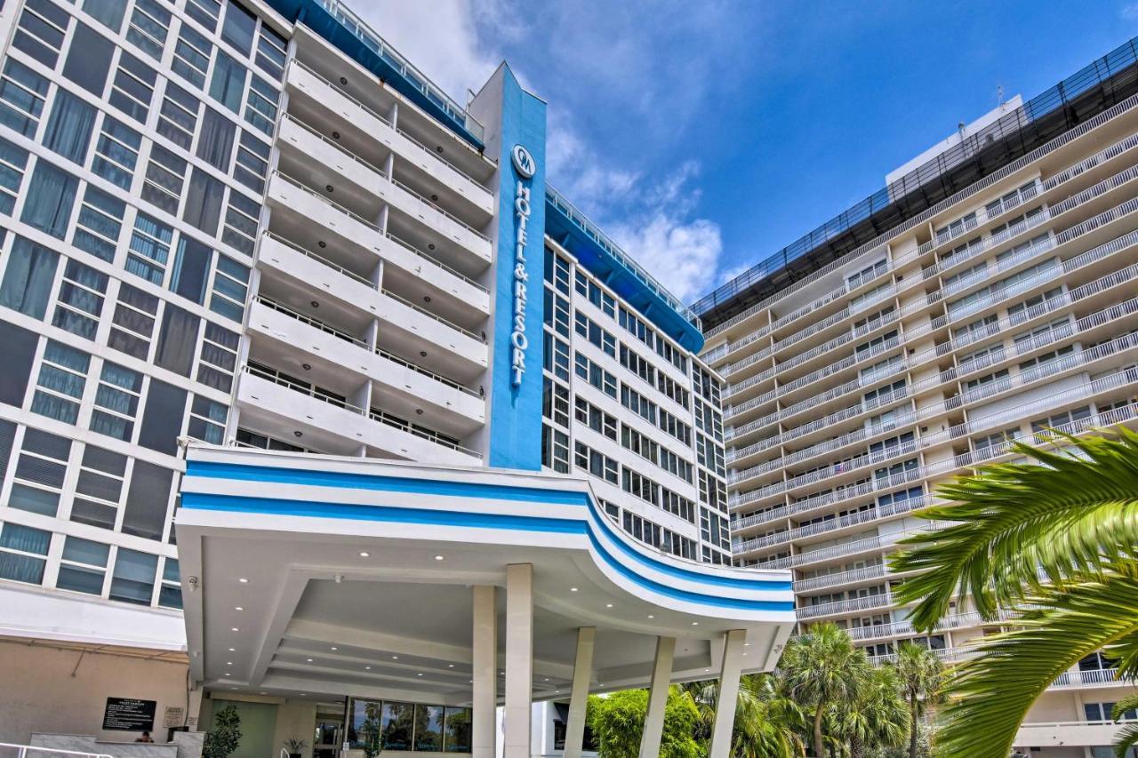 Apartment Oceanfront Luxury Renovated Getaway! Fort Lauderdale