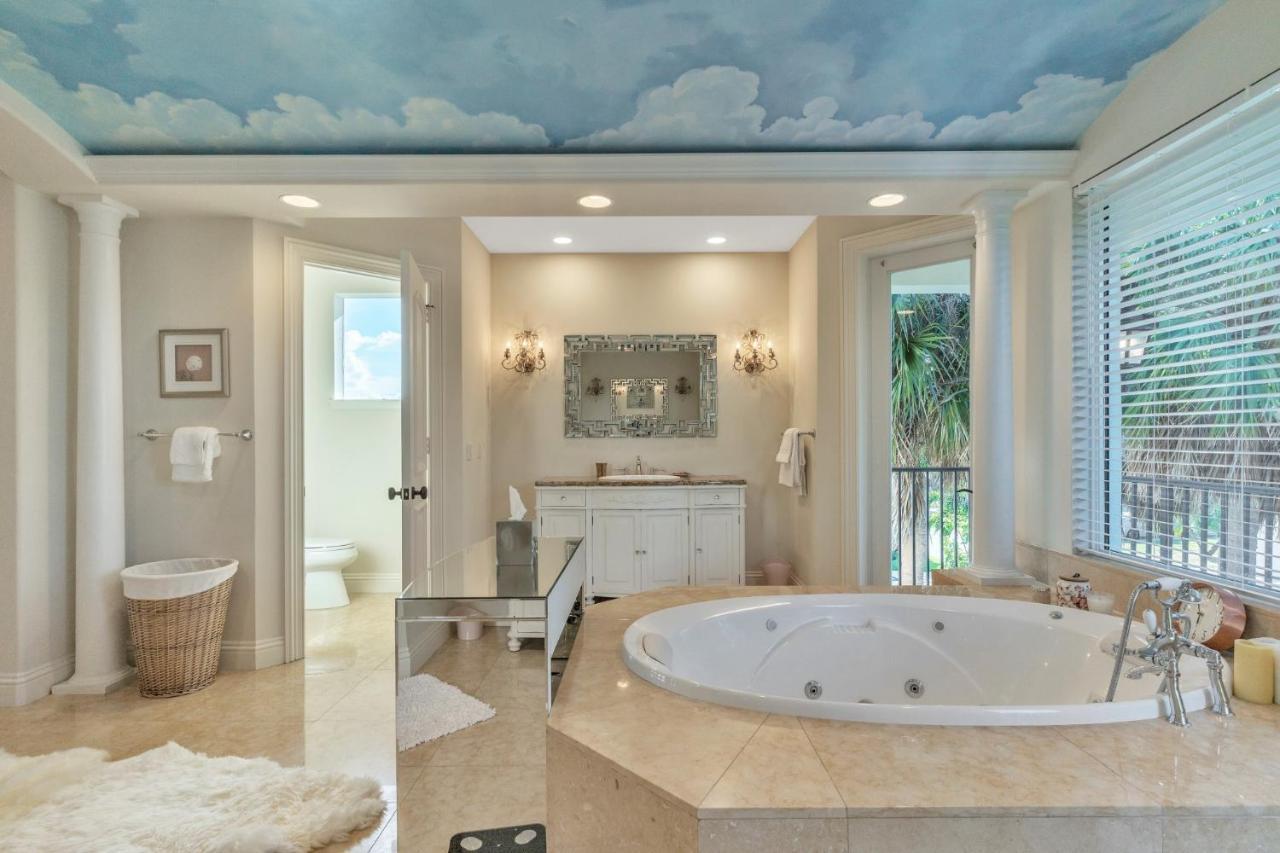 Luxury D' Southern Florida Paradise Sleeps 12 *