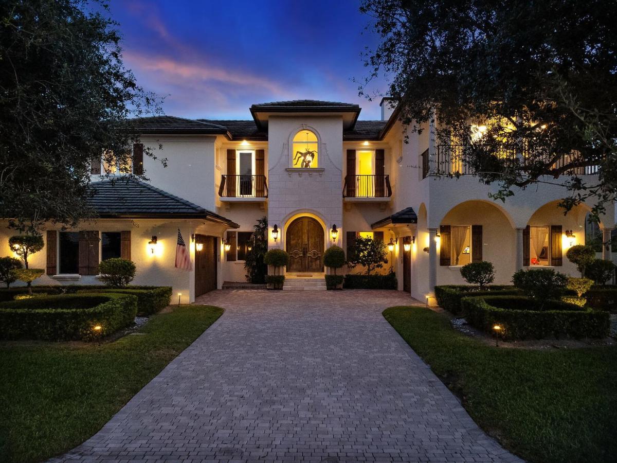 Villa Luxury D' Southern Florida Paradise Sleeps 12