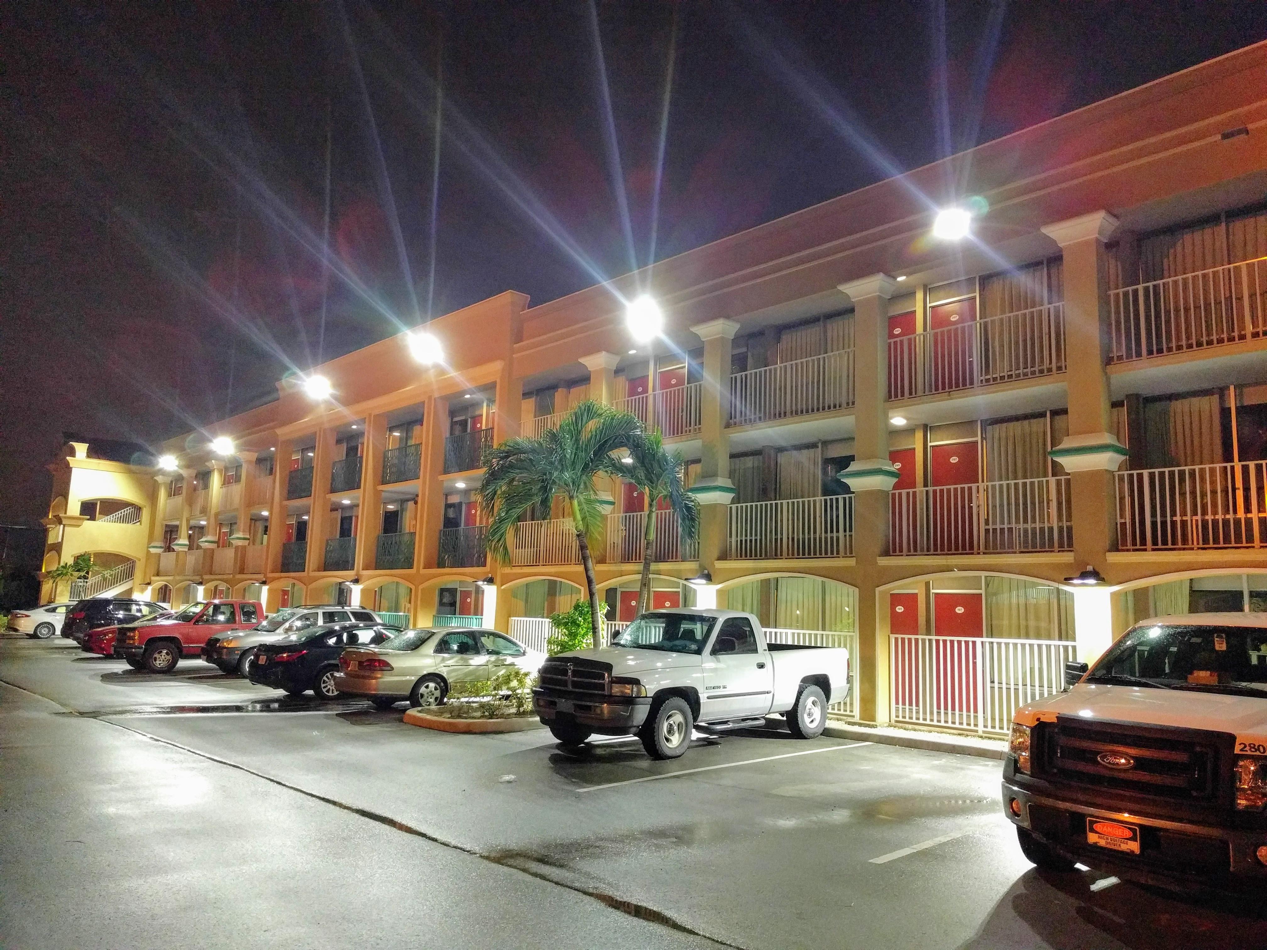 Red Carpet Airport Lauderdale Hotel Fort Lauderdale