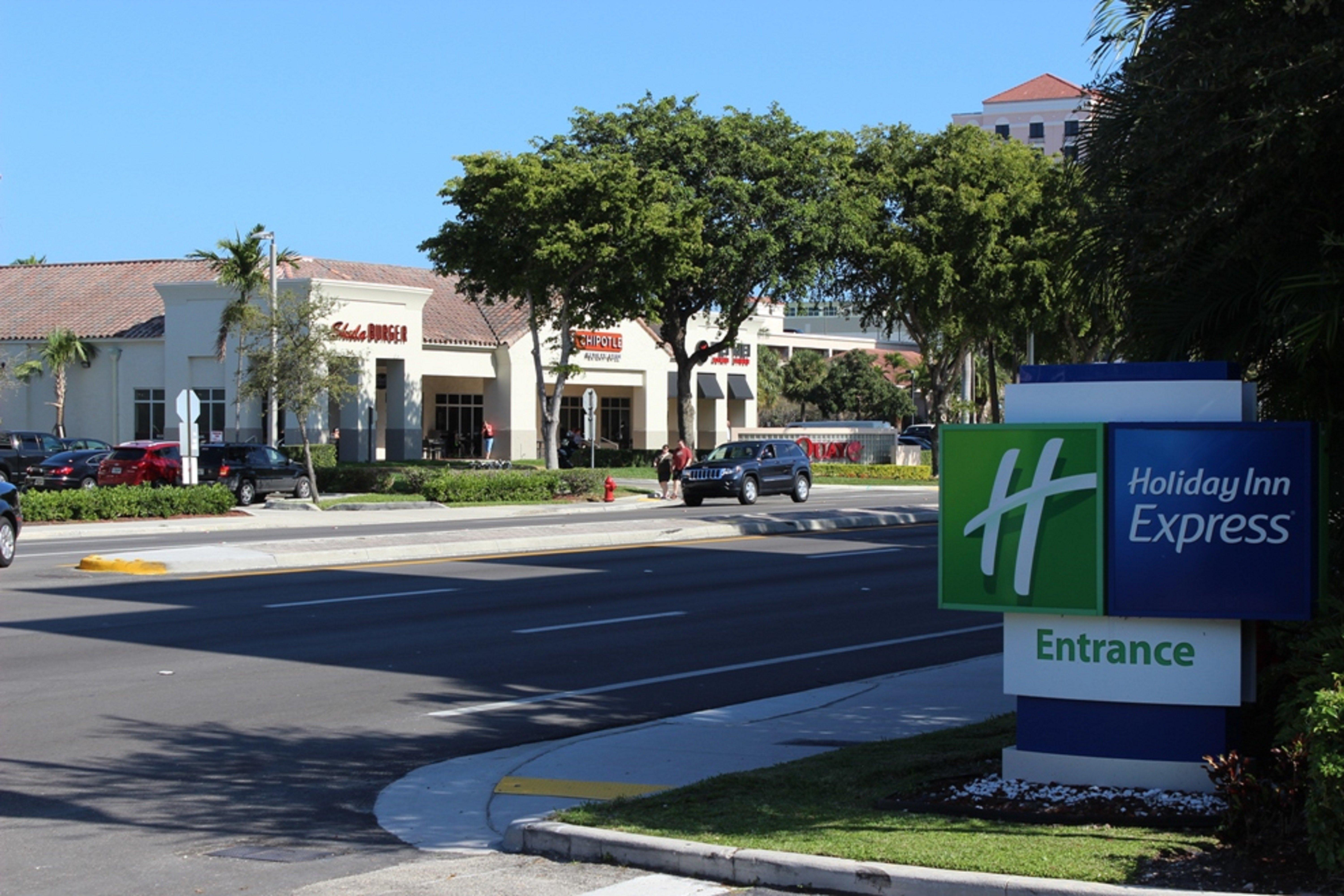 Express Lauderdale Cruise-airport By Ihg