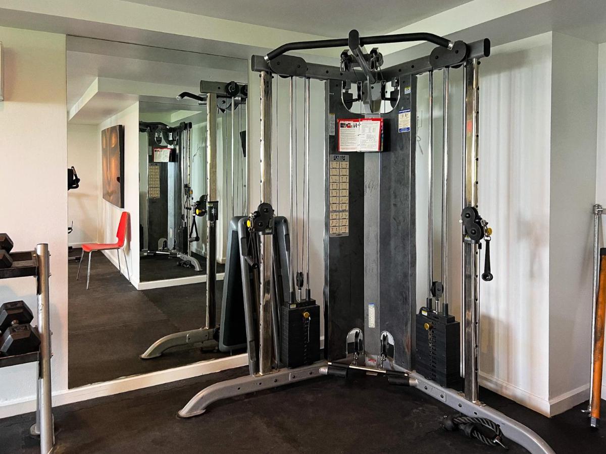 Hotel Royal Palms &