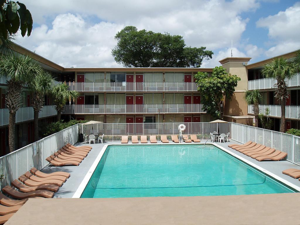Hotel Red Carpet Airport Lauderdale Fort Lauderdale
